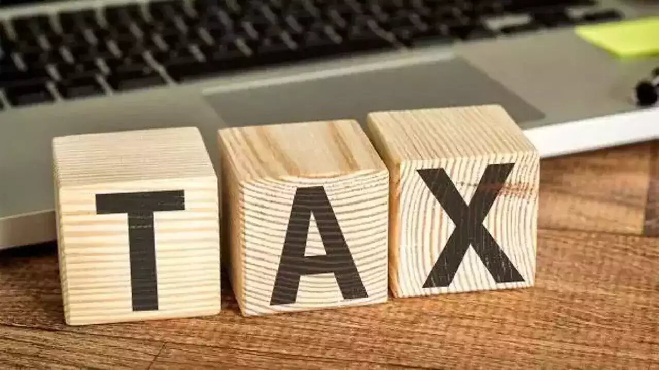 NCR: Six builders made Rs 600 crore cash transactions to evade tax