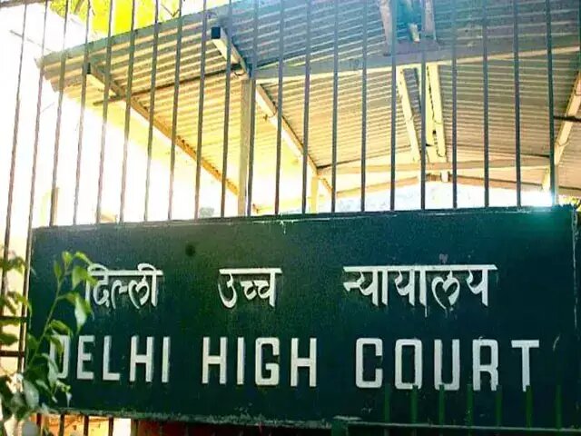 Delhi HC asks Centre to consider representation for linking property with Aadhaar