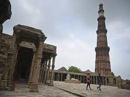 Gujarat HC issues notices over construction near monument